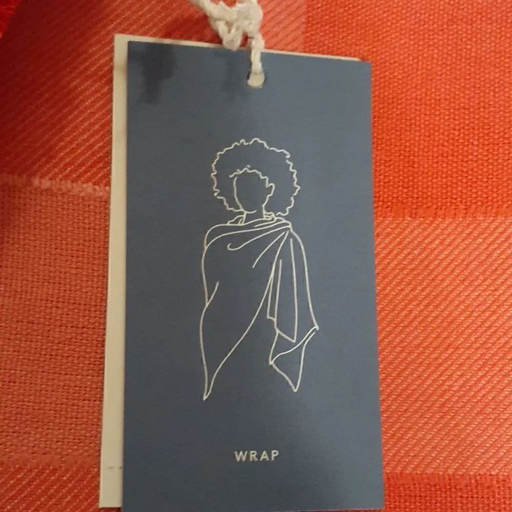 New Universal Thread Wrap 60×40" Women's New In Package - Picture 2 of 3
